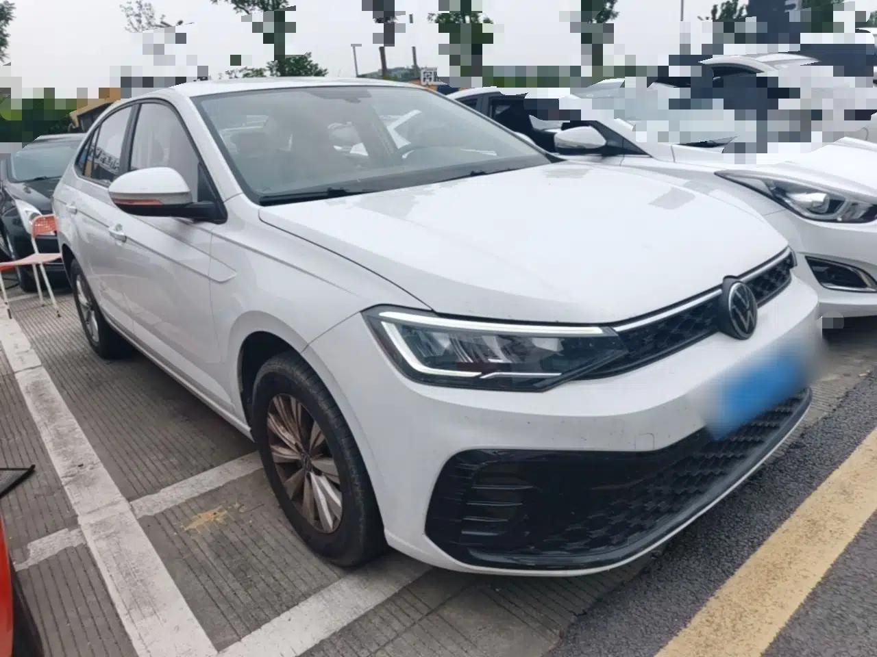 Volkswagen Lavida 2023 New Sharp 1.5L Automatic Custom Edition — миниатюра 3