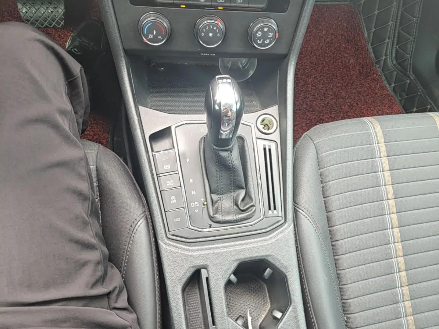 Volkswagen Lavida 2019 280TSI DSG Comfort Edition China VI standard — миниатюра 21