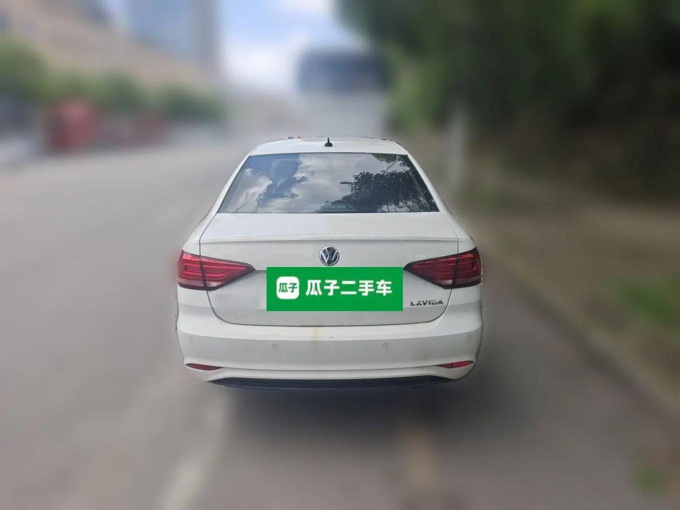 Volkswagen Lavida 2019 Lavida Start 1.5L Manual Fashion Edition China VI Standard — миниатюра 5