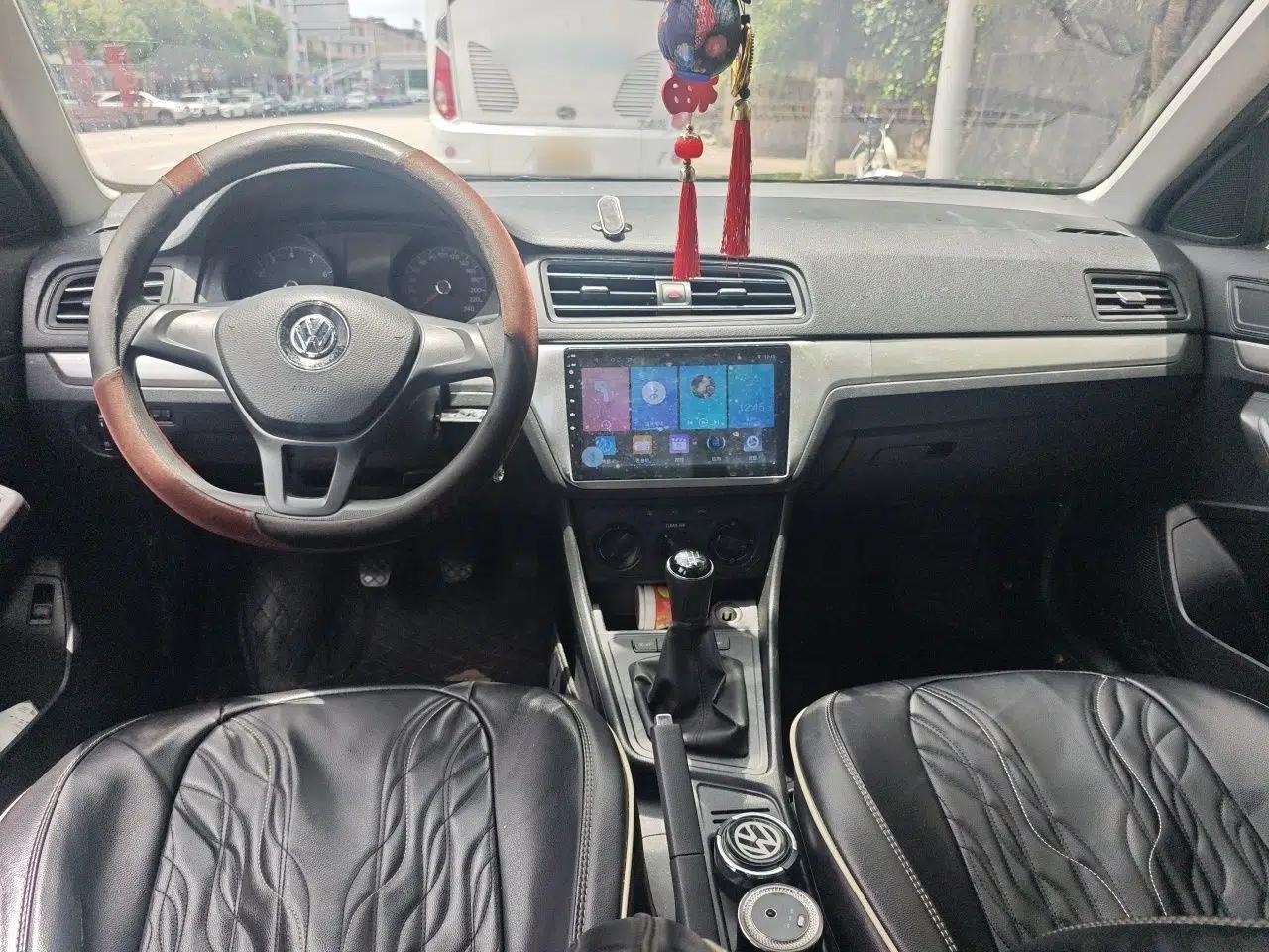 Volkswagen Lavida 2019 Lavida Start 1.5L Manual Fashion Edition China VI Standard — миниатюра 9