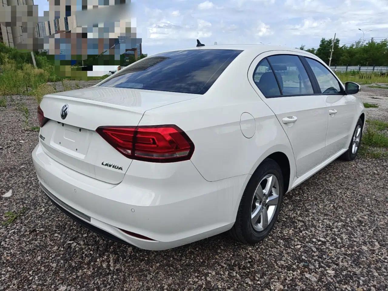 Volkswagen Lavida 2019 Lavida Start 1.5L Automatic Trendy Version China VI Standard — миниатюра 6