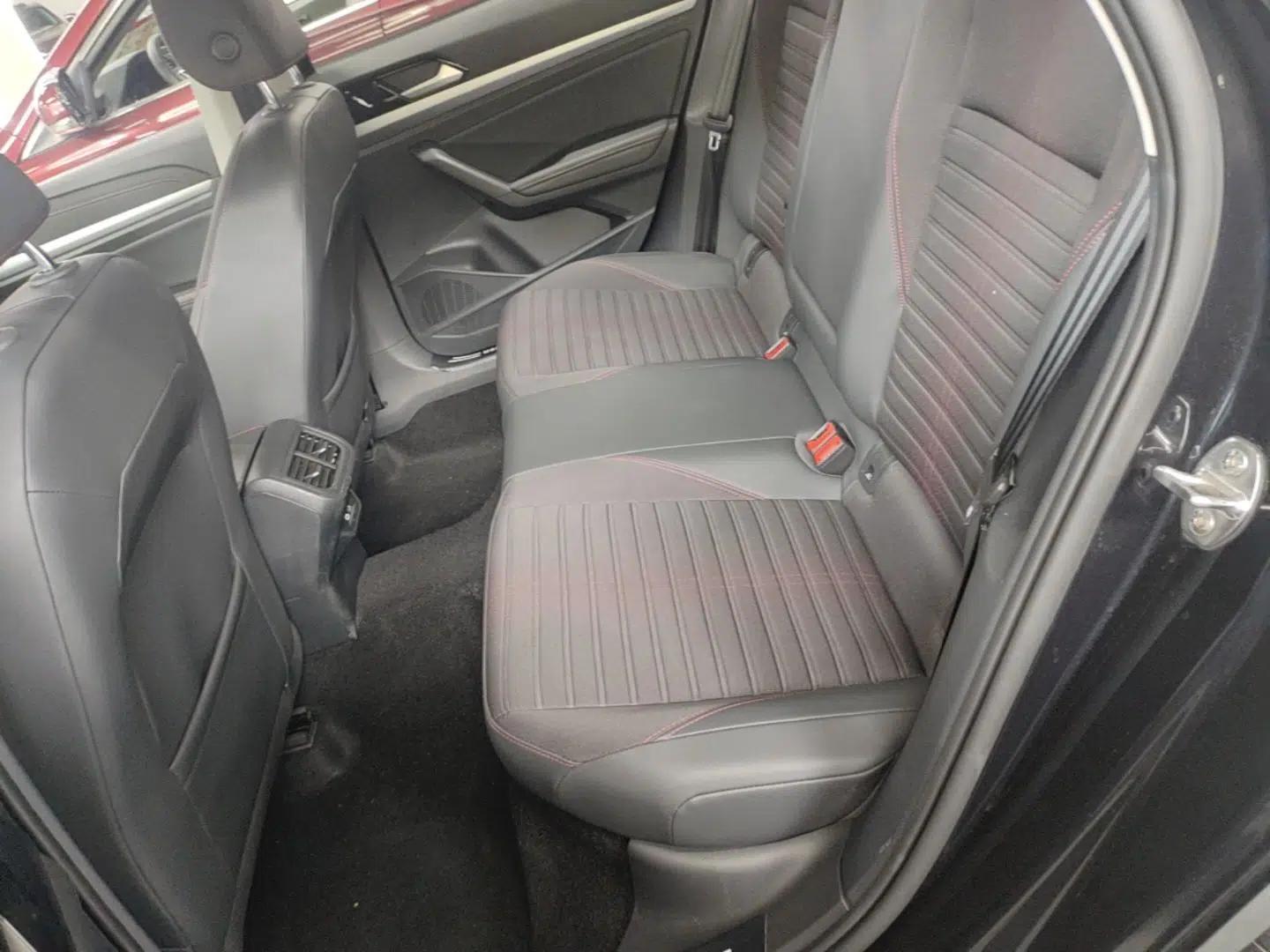 Volkswagen Lavida 2024 300TSI DSG Starry Sky Deluxe Edition — миниатюра 20