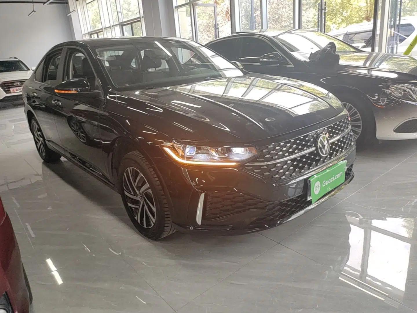 Volkswagen Lavida 2024 300TSI DSG Starry Sky Deluxe Edition — миниатюра 3