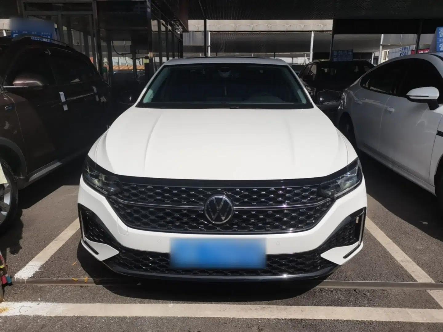 Volkswagen Lavida 2024 300TSI DSG Starry Sky Leading Edition — миниатюра 2