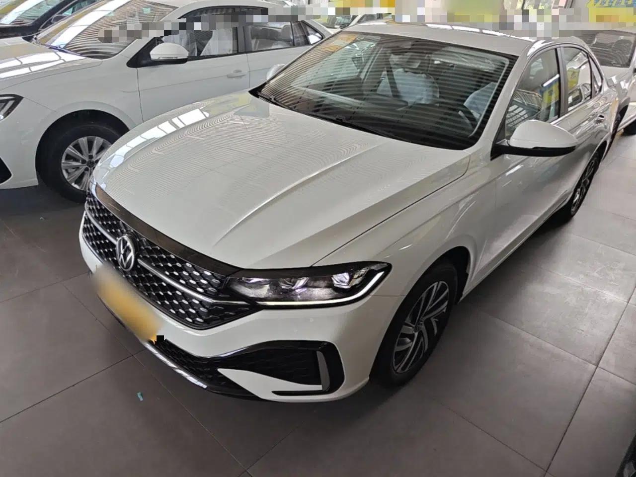 Volkswagen Lavida 2026 1.5L Automatic Starry Five-Million Edition — миниатюра 1