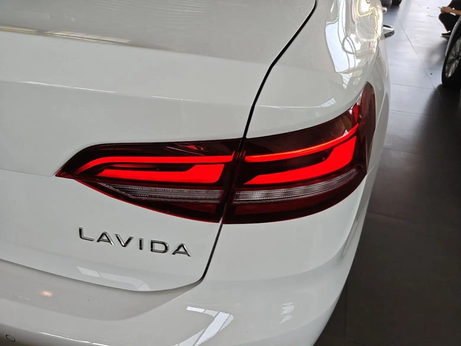 Volkswagen Lavida 2026 1.5L Automatic Starry Five-Million Edition — миниатюра 9