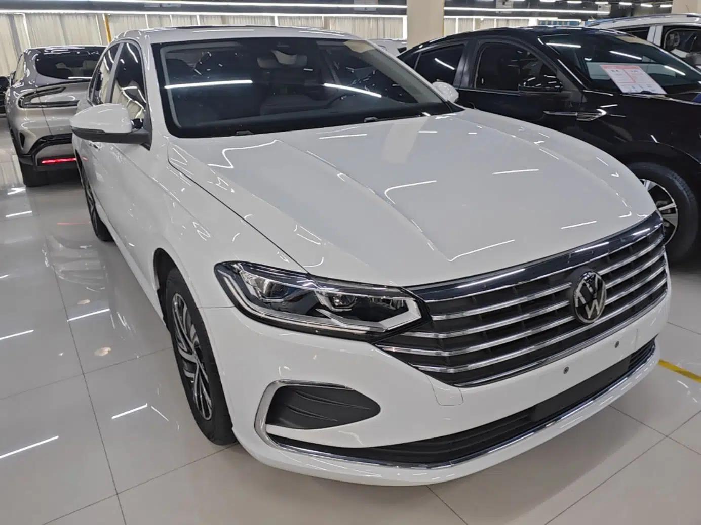 Volkswagen Lavida 2024 1.5L Automatic Full-Comfort Version — миниатюра 3