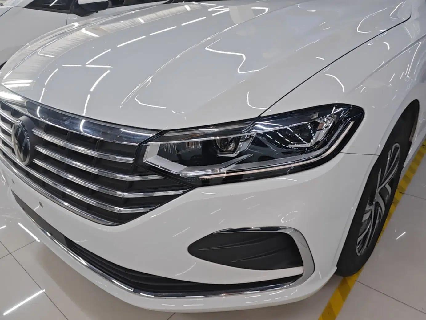 Volkswagen Lavida 2024 1.5L Automatic Full-Comfort Version — миниатюра 8