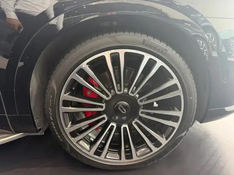 Wenjie M9 2024 Ultra Range Extended 6-Seater — миниатюра 5