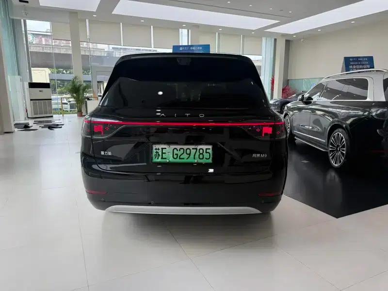 Wenjie M9 2025 Ultra Extended Range Six-Seat Version (192-line LiDAR) — миниатюра 2