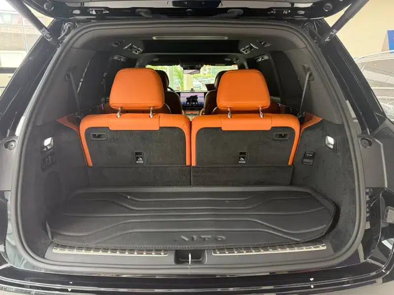 Wenjie M9 2025 Ultra Extended Range Six-Seat Version (192-line LiDAR) — миниатюра 9