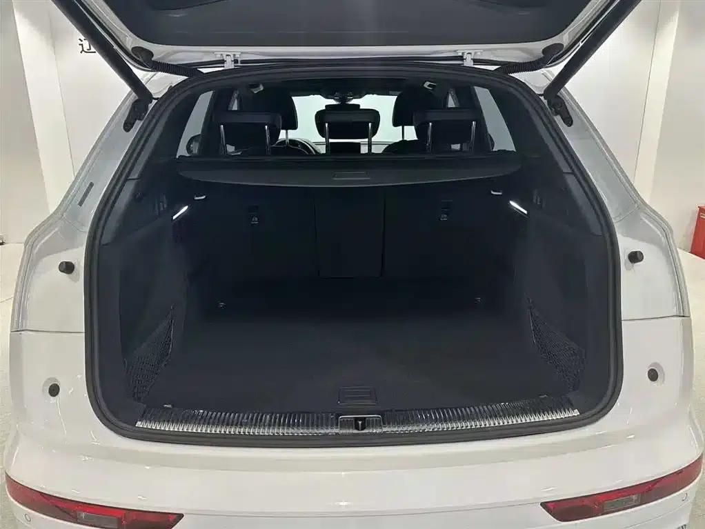 Audi Q5L 2020 Facelift 40 TFSI Luxury Fashion Edition — миниатюра 6