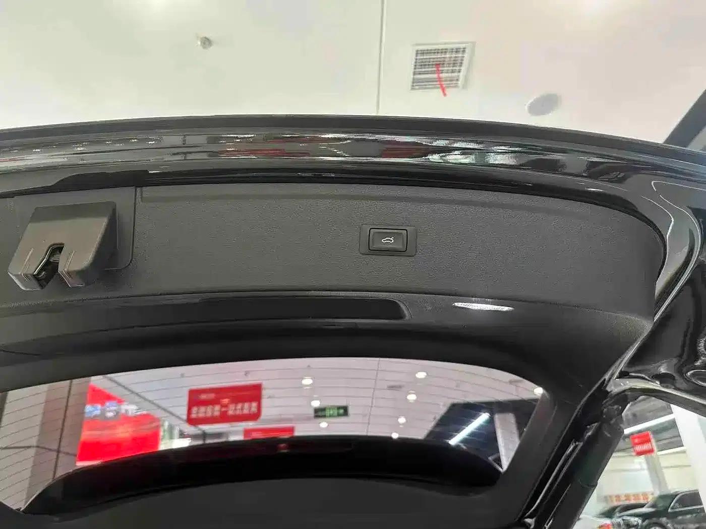 Audi Q5L 2018 40 TFSI Luxury Progressive Edition (China VI Emission Standard) — миниатюра 3