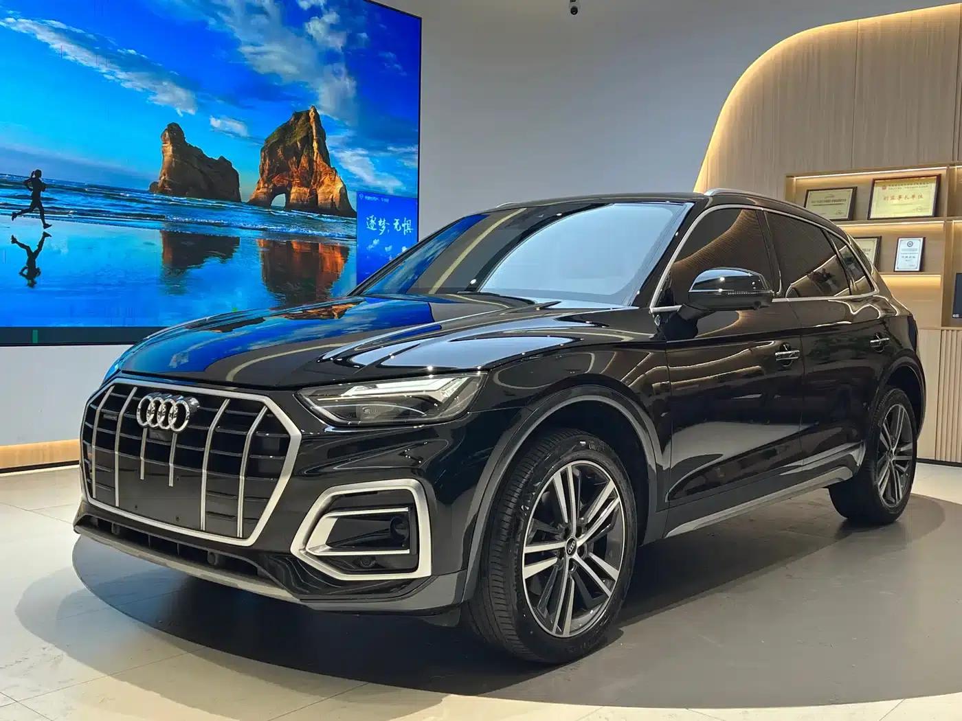 Audi Q5L 2022 40T Luxury Dynamic — миниатюра 1