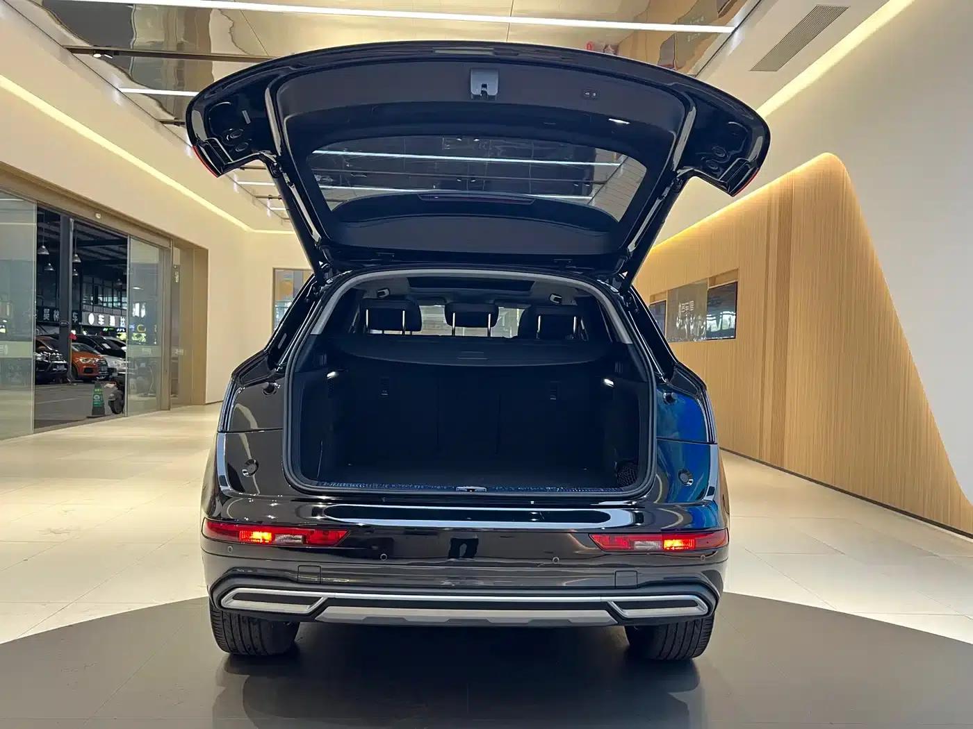 Audi Q5L 2022 40T Luxury Dynamic — миниатюра 20