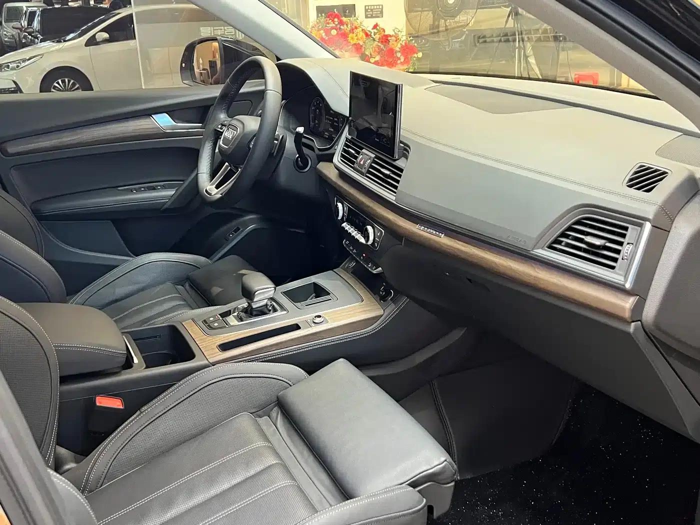 Audi Q5L 2022 40T Luxury Dynamic — миниатюра 7