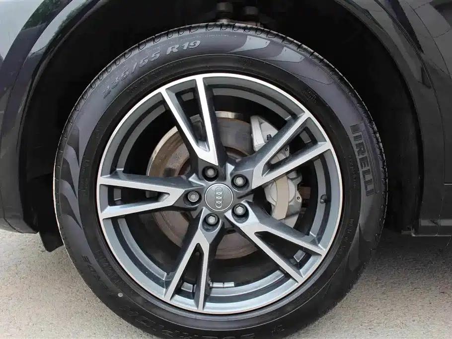Audi Q5L 2020 Facelift 40 TFSI Luxury Fashion Edition — миниатюра 14