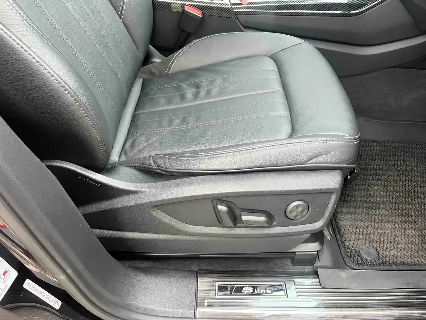 Audi Q5L 2020 40 TFSI Luxury Fashion Edition — миниатюра 11