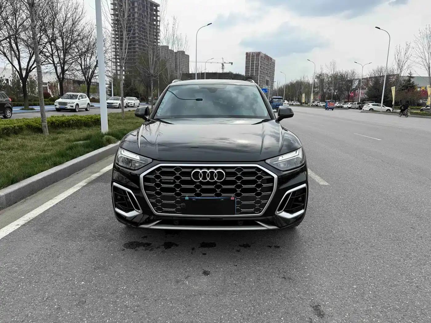 Audi Q5L 2022 45T Luxury Dynamic — миниатюра 2