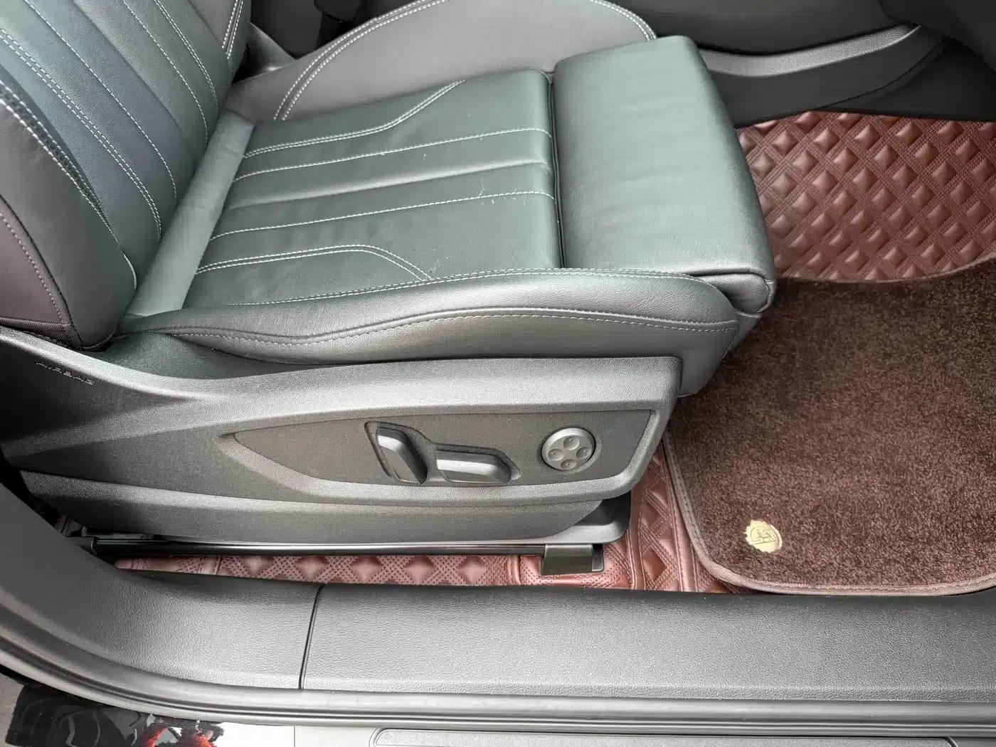 Audi Q5L 2022 45T Luxury Dynamic — миниатюра 12