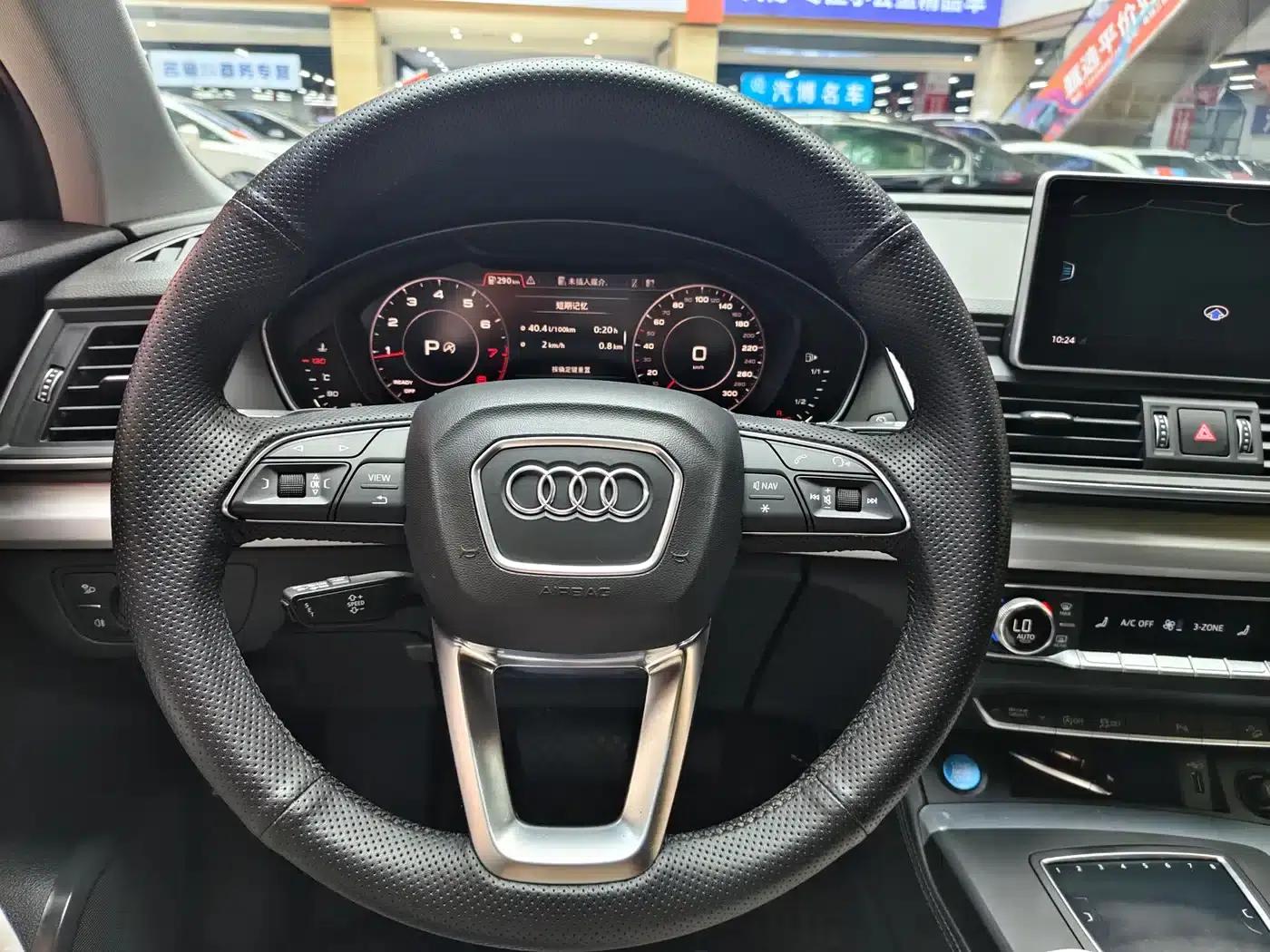 Audi Q5L 2020 40 TFSI Luxury Fashion Edition — миниатюра 11