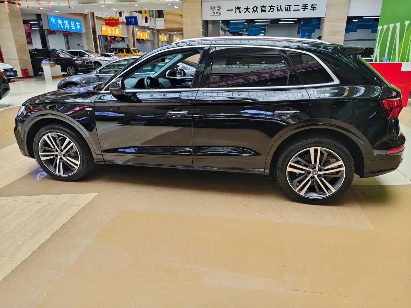 Audi Q5L 2020 40 TFSI Luxury Fashion Edition — миниатюра 5
