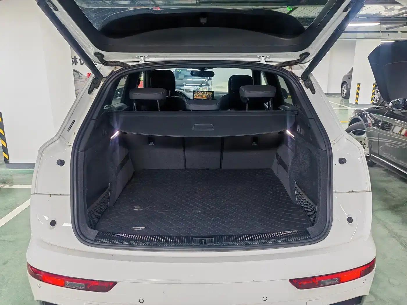 Audi Q5L 2023 40T Luxury Dynamic — миниатюра 16