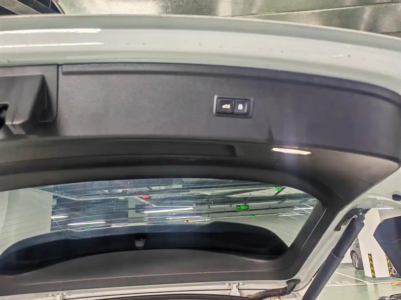 Audi Q5L 2023 40T Luxury Dynamic — миниатюра 17