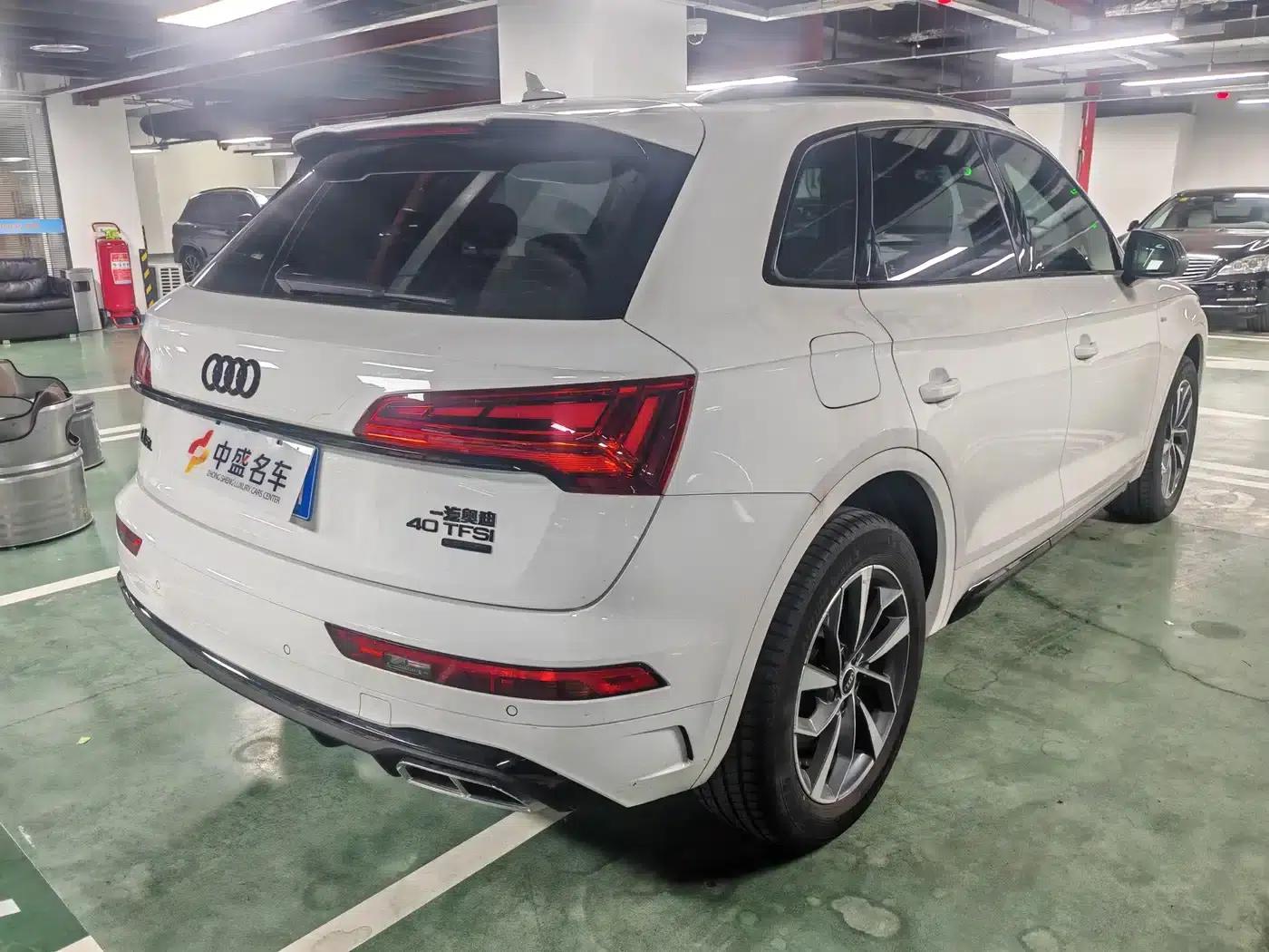 Audi Q5L 2023 40T Luxury Dynamic — миниатюра 4