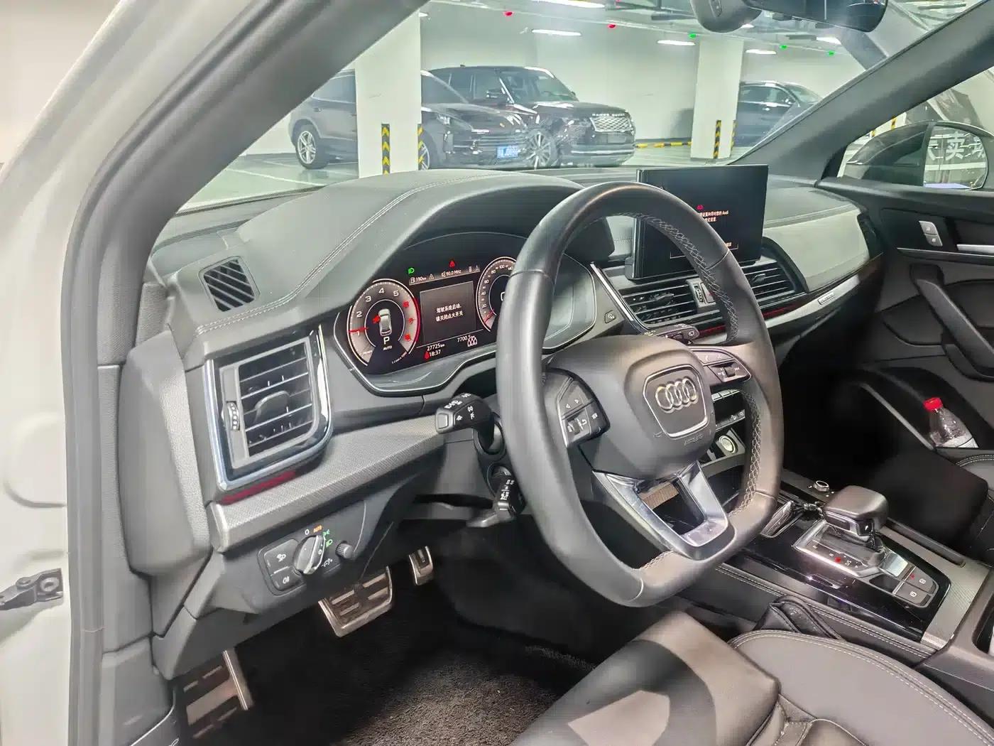 Audi Q5L 2023 40T Luxury Dynamic — миниатюра 7