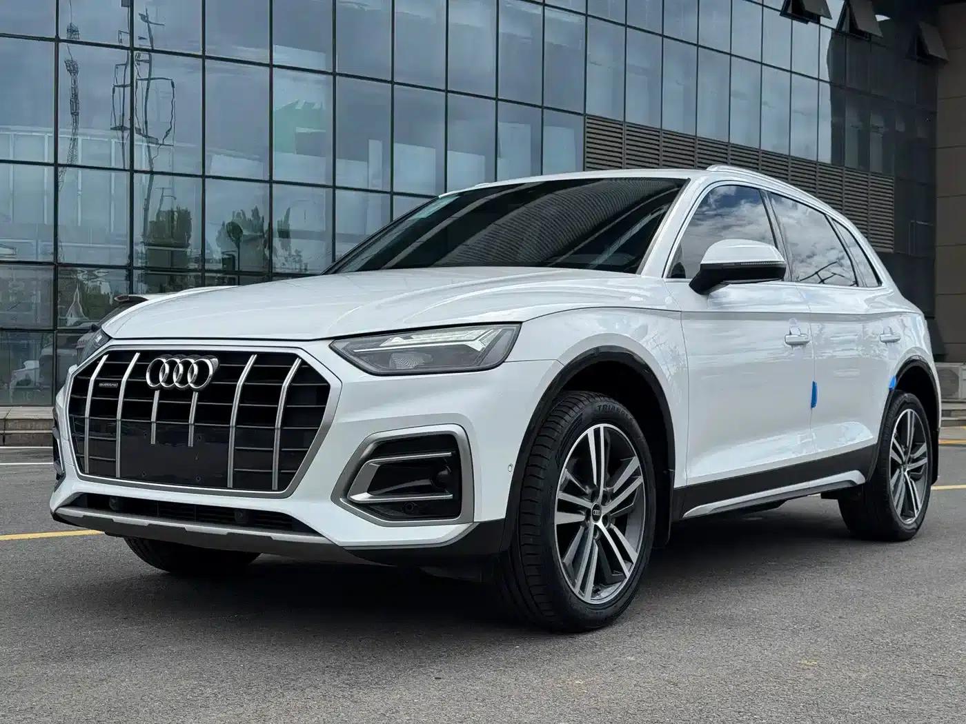 Audi Q5L 2022 Facelift 40T Luxury Elegance — миниатюра 1