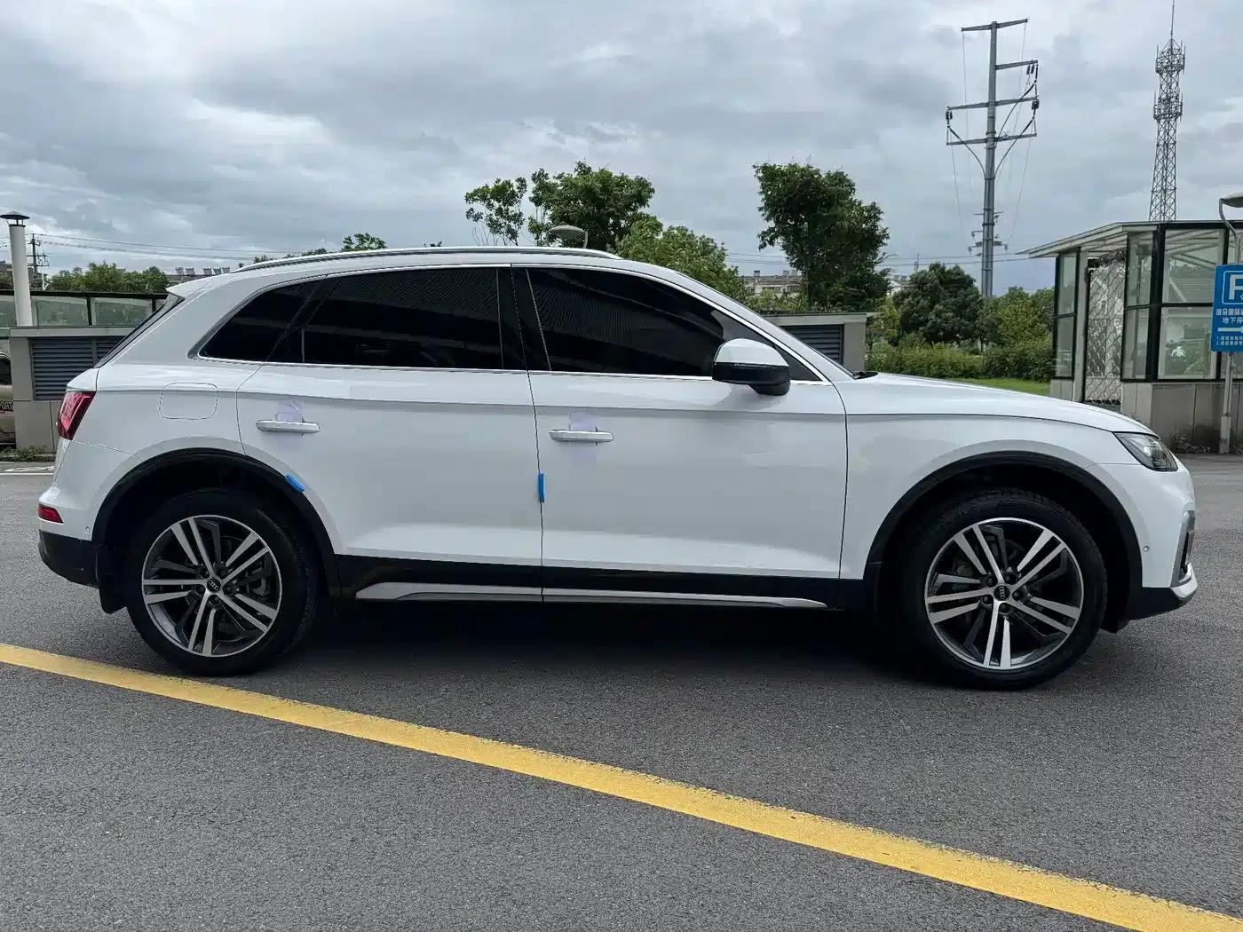 Audi Q5L 2022 Facelift 40T Luxury Elegance — миниатюра 20