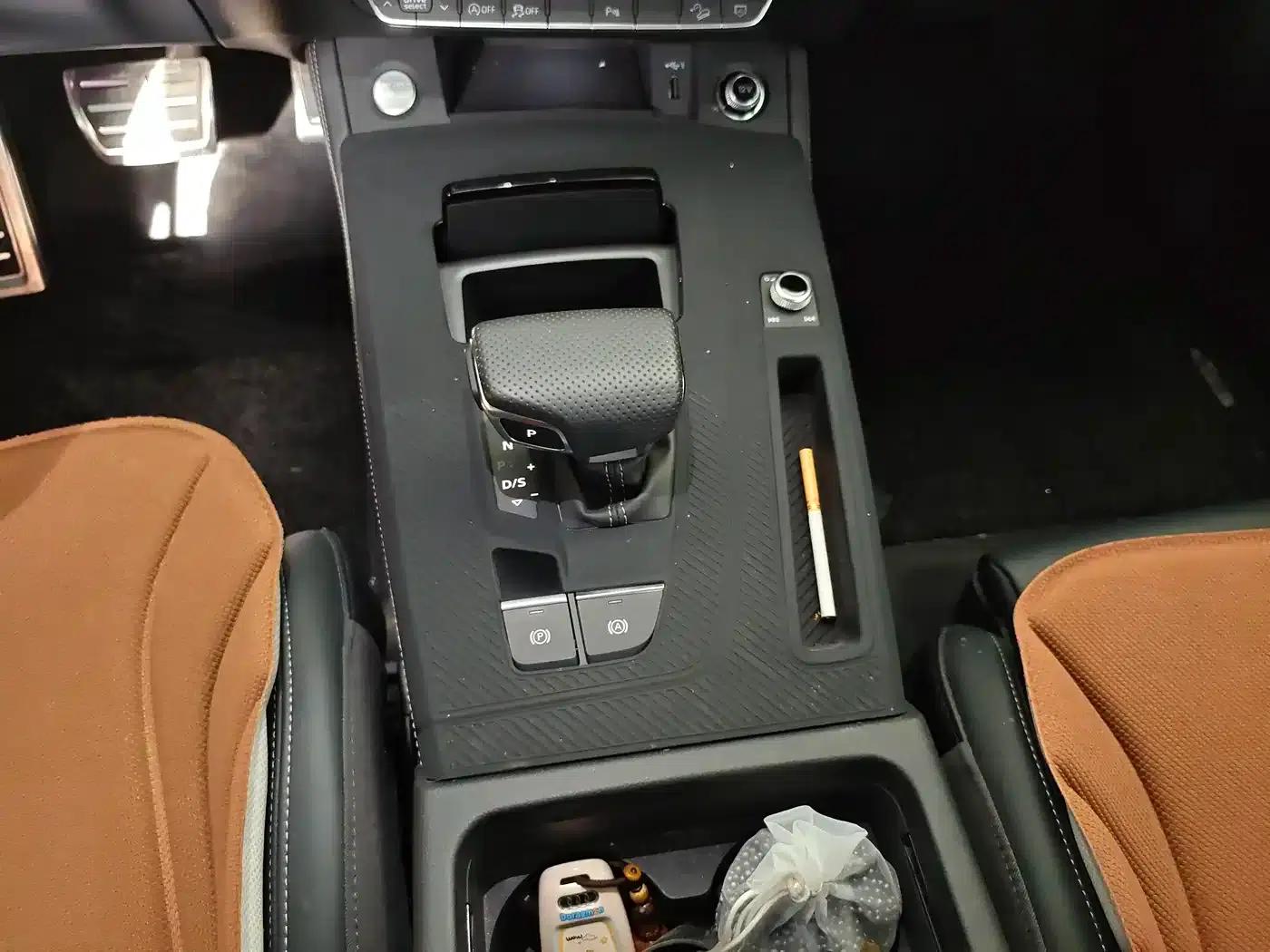 Audi Q5L 2025 40 TFSI Luxury Dynamic — миниатюра 12