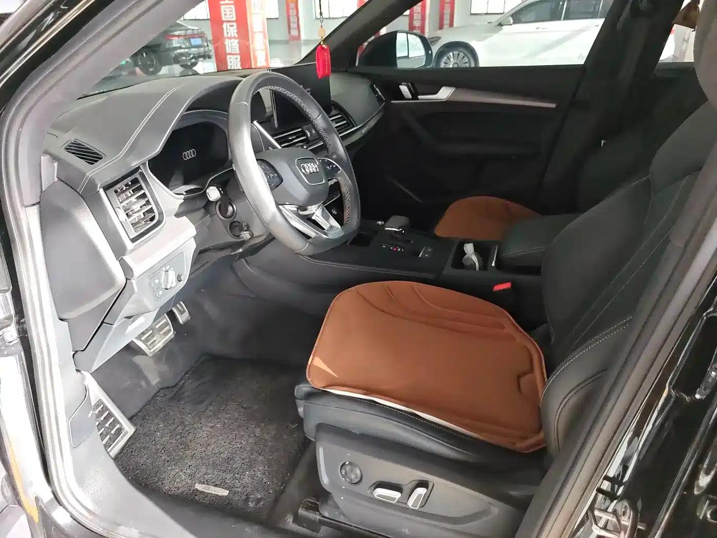 Audi Q5L 2025 40 TFSI Luxury Dynamic — миниатюра 5