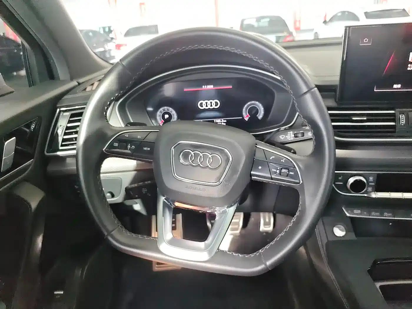Audi Q5L 2025 40 TFSI Luxury Dynamic — миниатюра 10