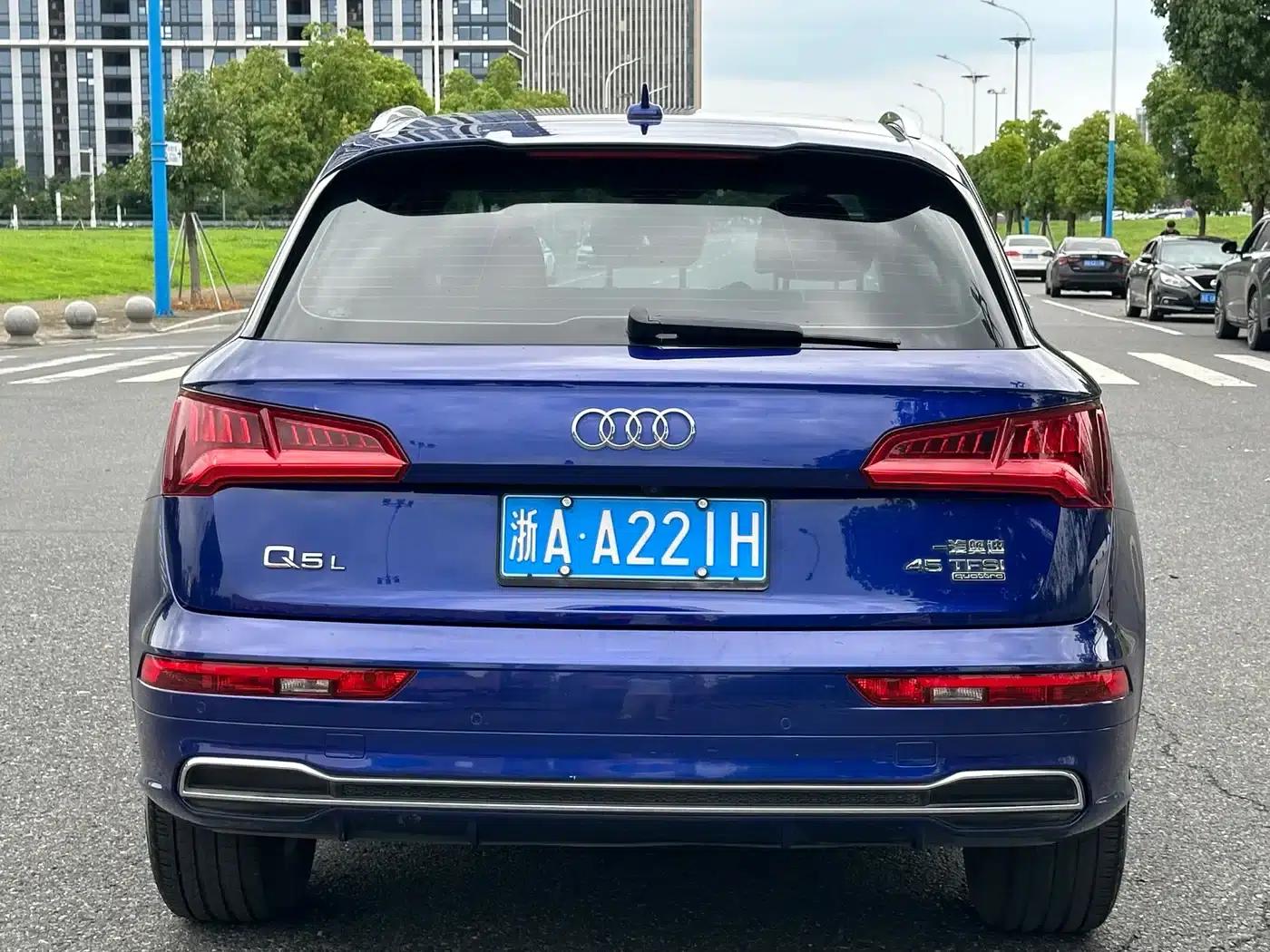 Audi Q5L 2018 45 TFSI Premium Fashion Edition (National V Emission Standard) — миниатюра 4