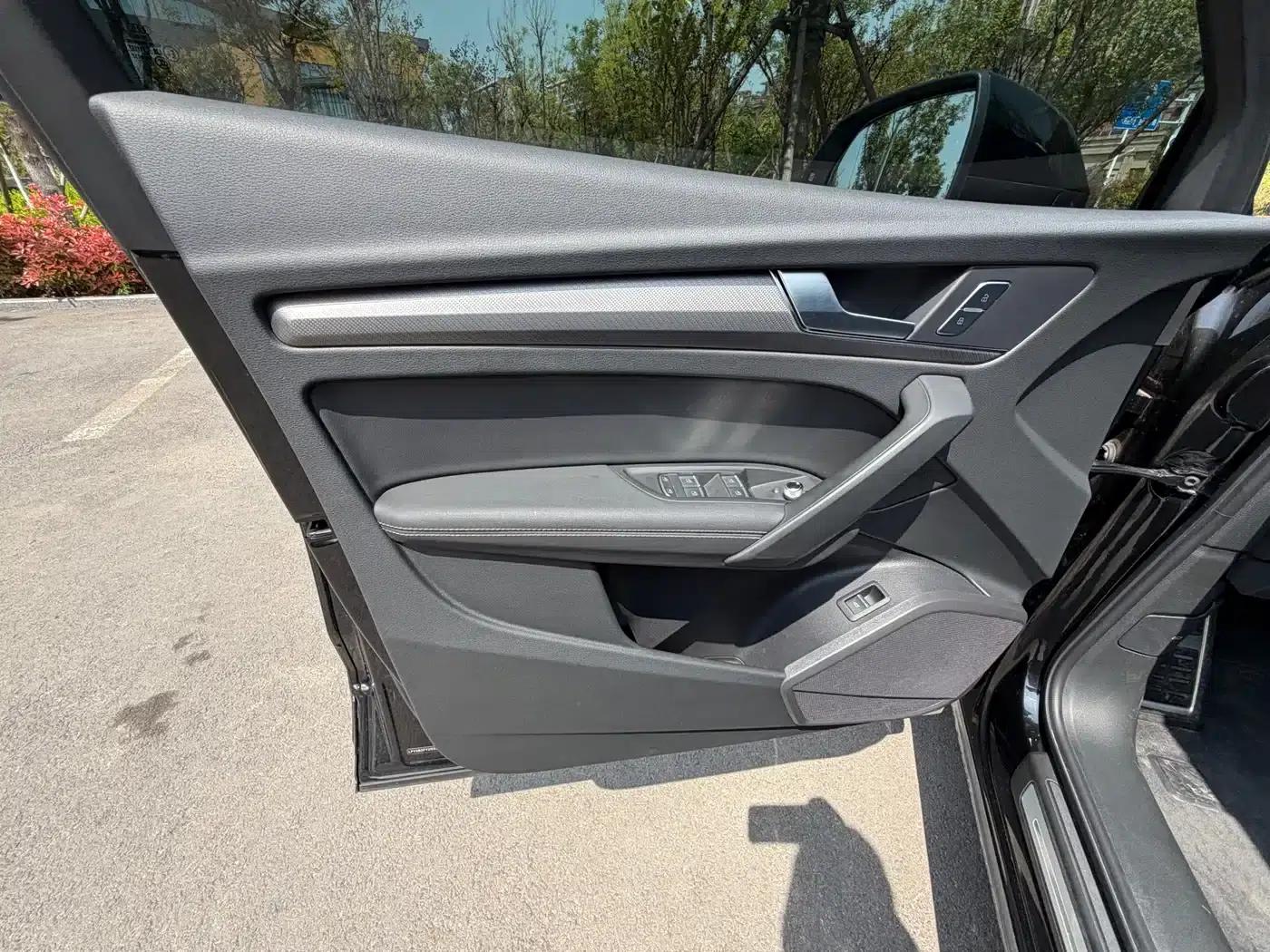 Audi Q5L 2024 40 TFSI Luxury Dynamic — миниатюра 15