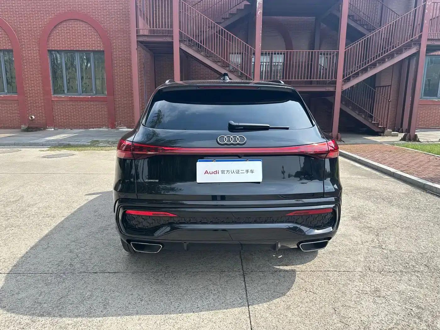 Audi Q5L 2026 2.0T Exclusive Edition for Million Users — миниатюра 5