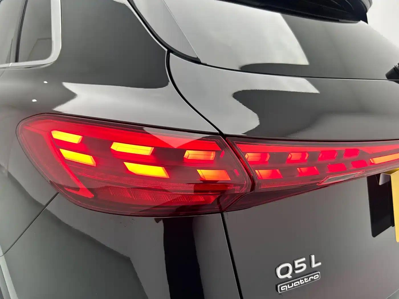 Audi Q5L 2026 2.0T Exclusive Edition for Million Users — миниатюра 10