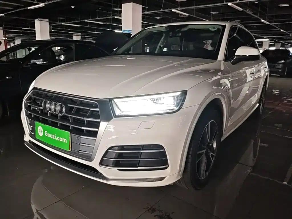 Audi Q5L 2020 Facelift 40 TFSI Luxury Fashion Edition — миниатюра 2