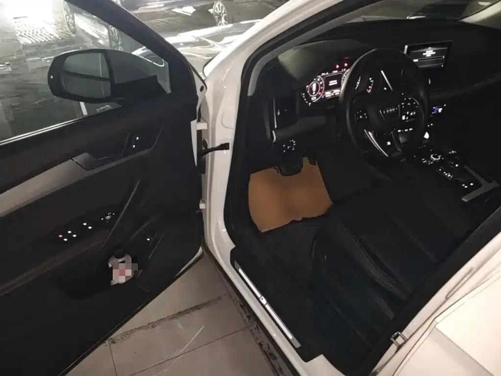 Audi Q5L 2020 Facelift 40 TFSI Luxury Fashion Edition — миниатюра 16