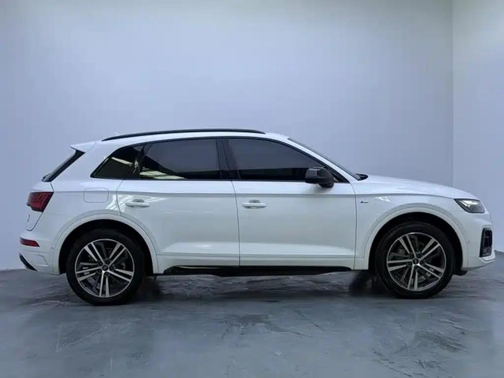 Audi Q5L 2022 Facelift 40T Luxury Dynamic — миниатюра 6