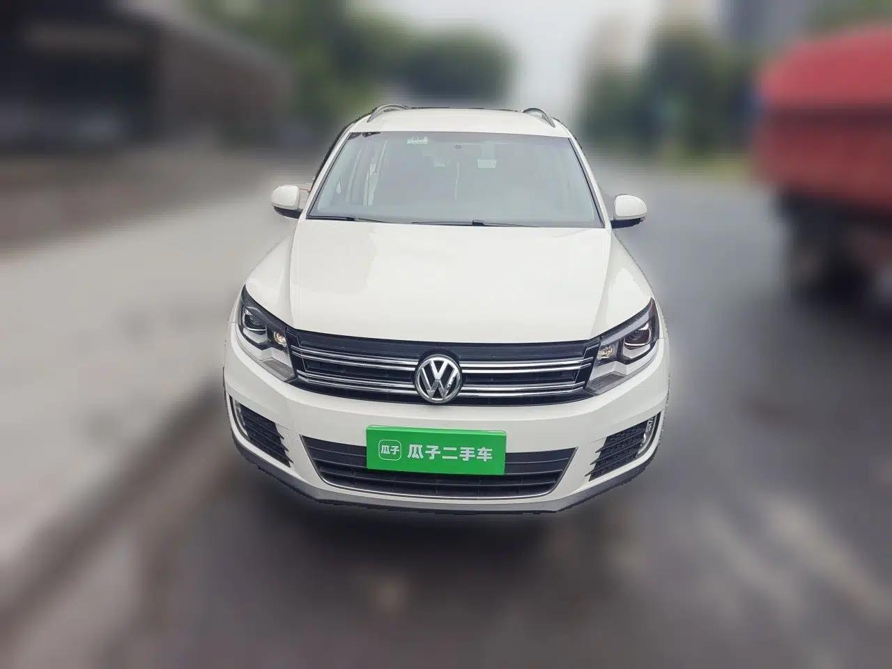 Volkswagen Tiguan 2013 1.8 TSI Automatic Two-Wheel Drive Comfort Edition — миниатюра 2