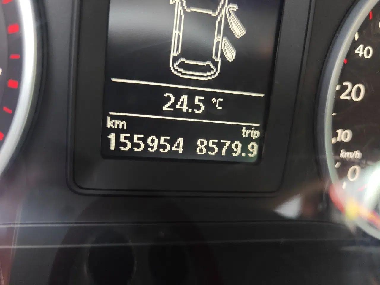 Volkswagen Tiguan 2013 1.8 TSI Automatic Two-Wheel Drive Comfort Edition — миниатюра 12
