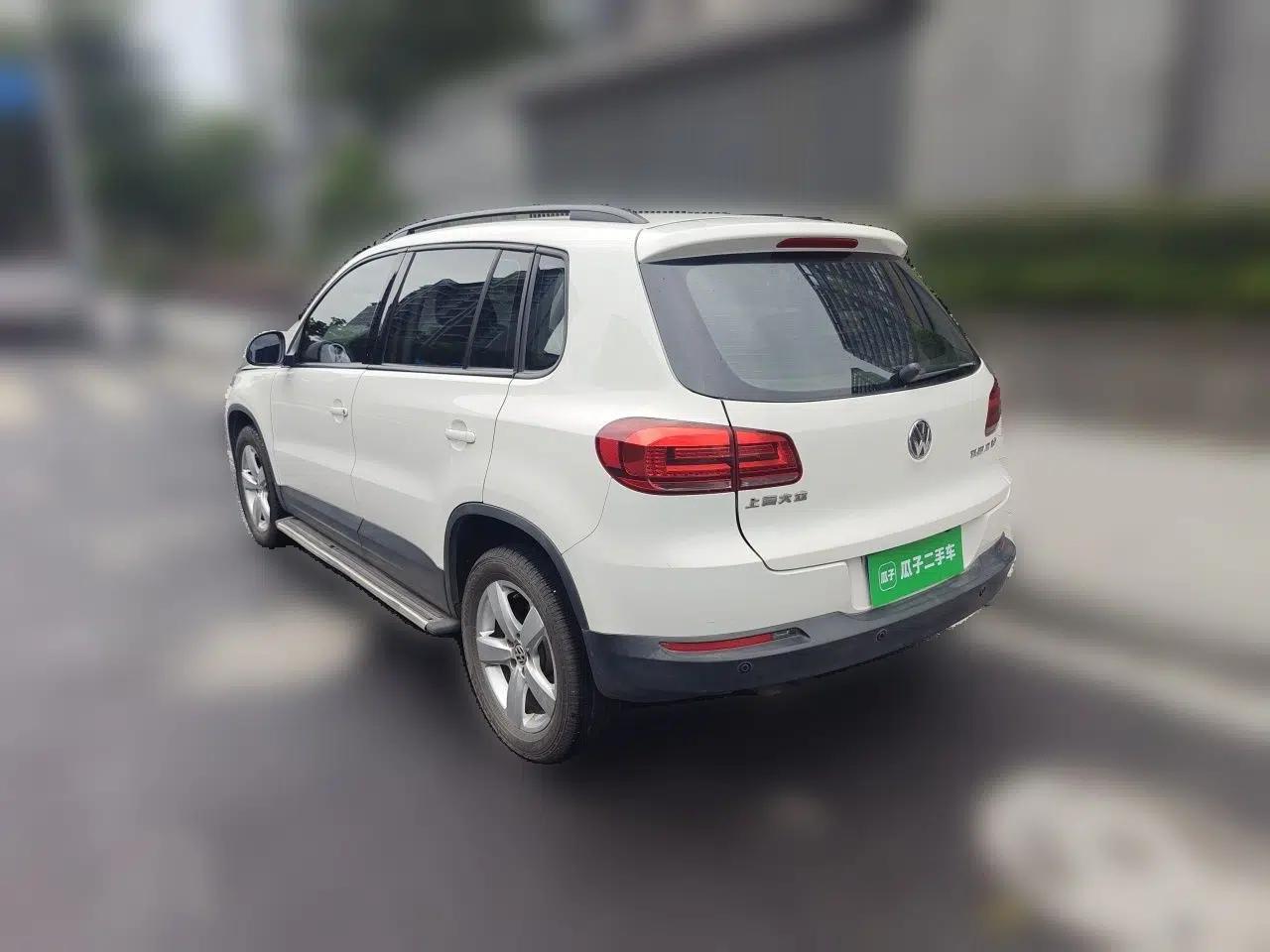 Volkswagen Tiguan 2013 1.8 TSI Automatic Two-Wheel Drive Comfort Edition — миниатюра 4