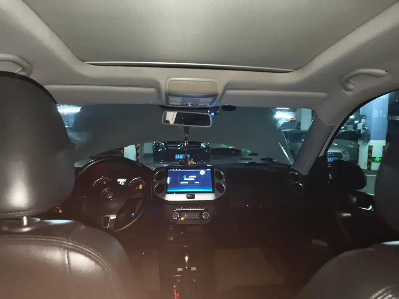 Volkswagen Tiguan 2012 1.8TSI Automatic All-Wheel Drive Elite Edition — миниатюра 18