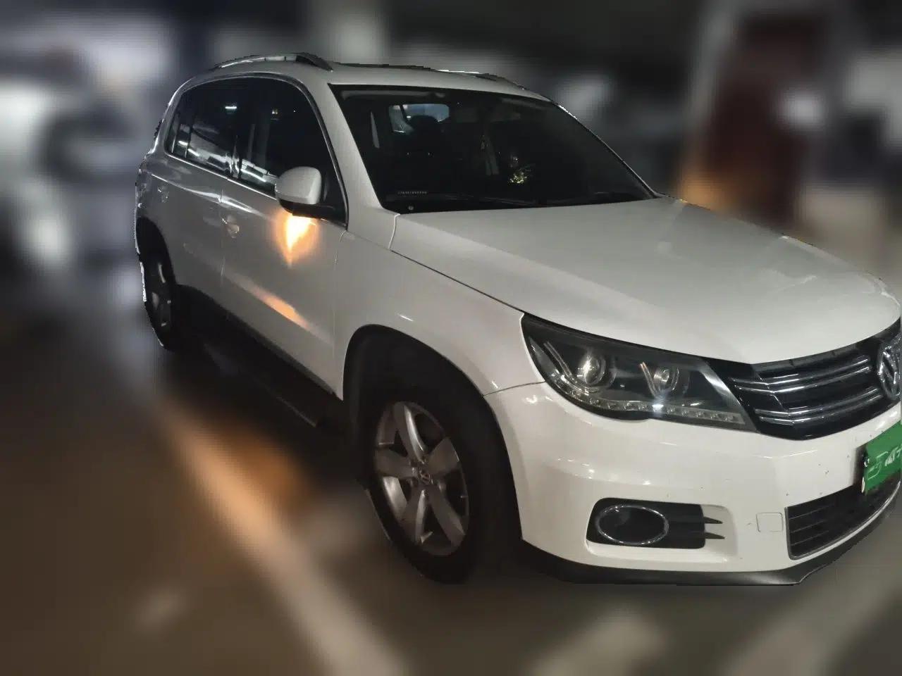 Volkswagen Tiguan 2012 1.8TSI Automatic All-Wheel Drive Elite Edition — миниатюра 3
