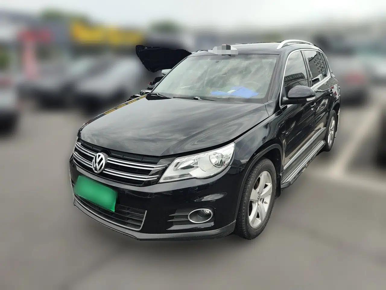 Volkswagen Tiguan 2012 1.8TSI Automatic All-Wheel Drive Elite Edition — миниатюра 1