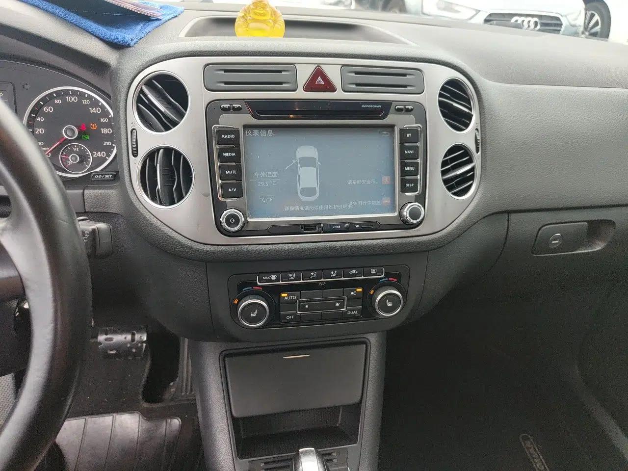 Volkswagen Tiguan 2012 1.8TSI Automatic All-Wheel Drive Elite Edition — миниатюра 13