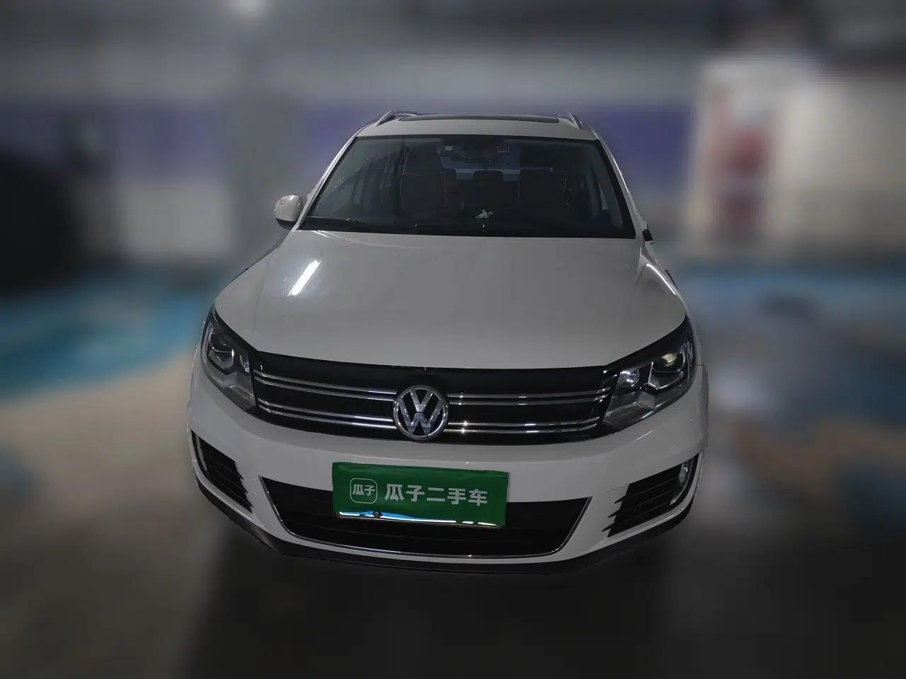 Volkswagen Tiguan 2015 1.8TSI Automatic All-Wheel-Drive Luxury Model — миниатюра 2